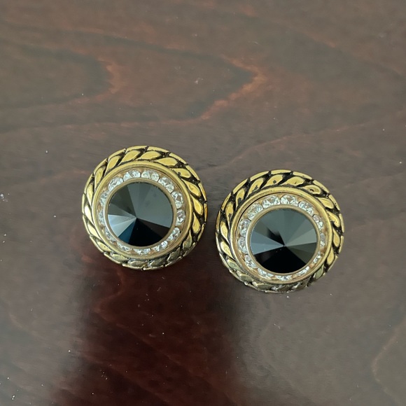 🎉HOST PICK🎉Vintage 90’s Swarovski earrings - Picture 4 of 6
